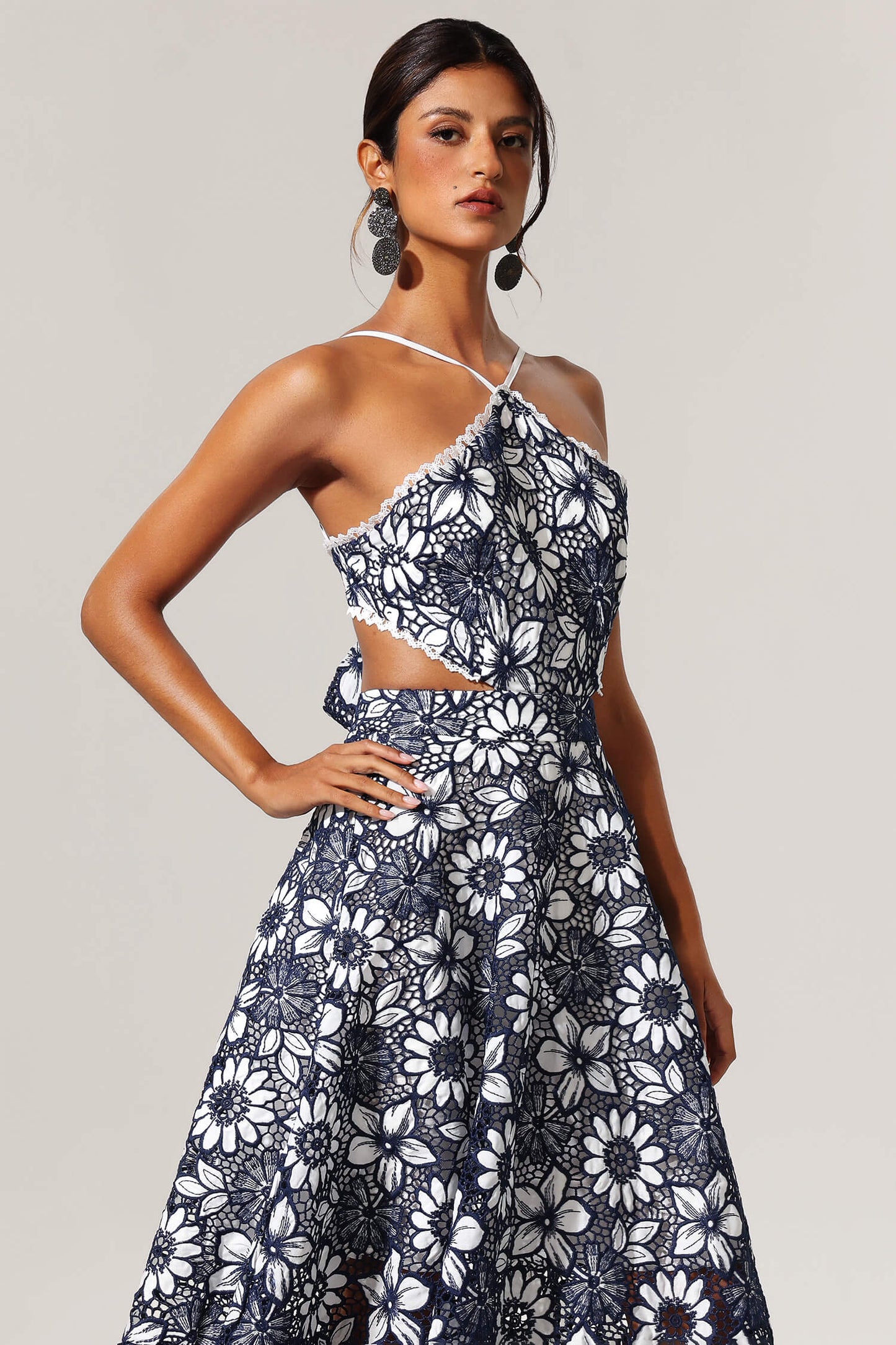 Halter Embroidery Dresses - Laine