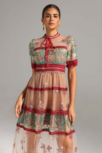 Vintage Embroidery O-neck Dress - Odarian