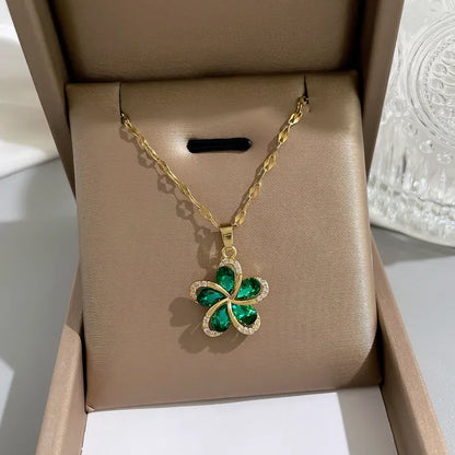 Green Zircon Flowers Pendant Necklace - Garden