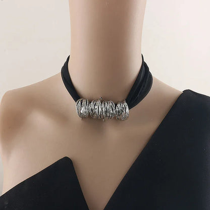 Metal Geometry Choker - Gori