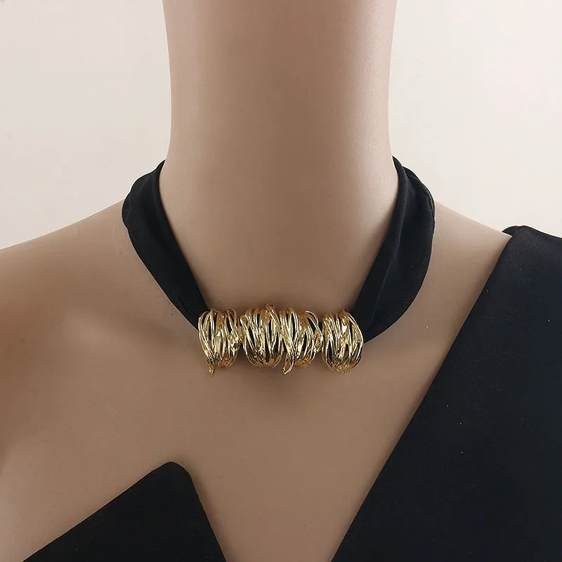 Metal Geometry Choker - Gori