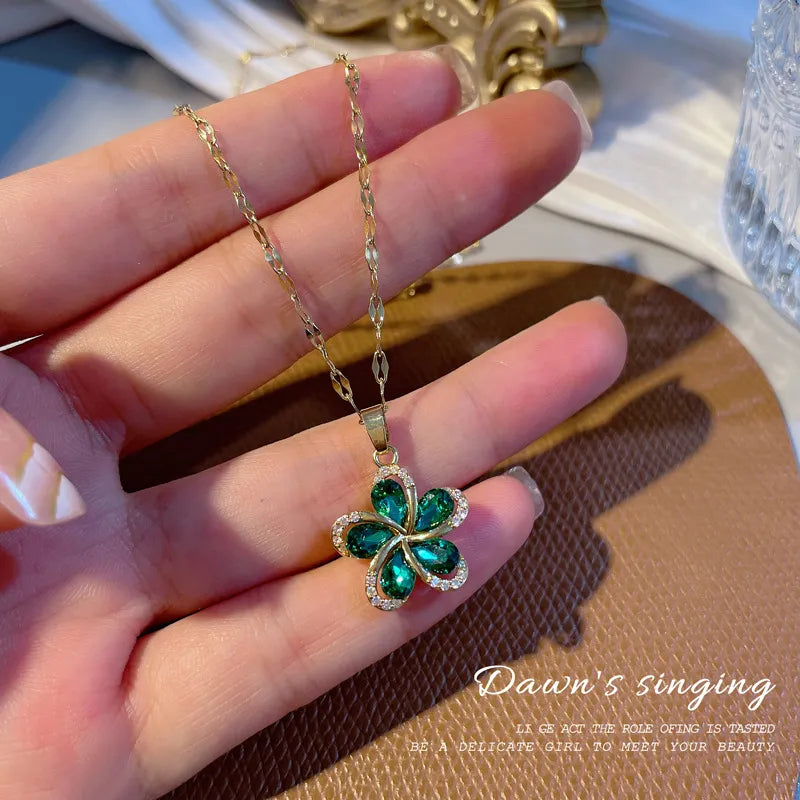 Green Zircon Flowers Pendant Necklace - Garden