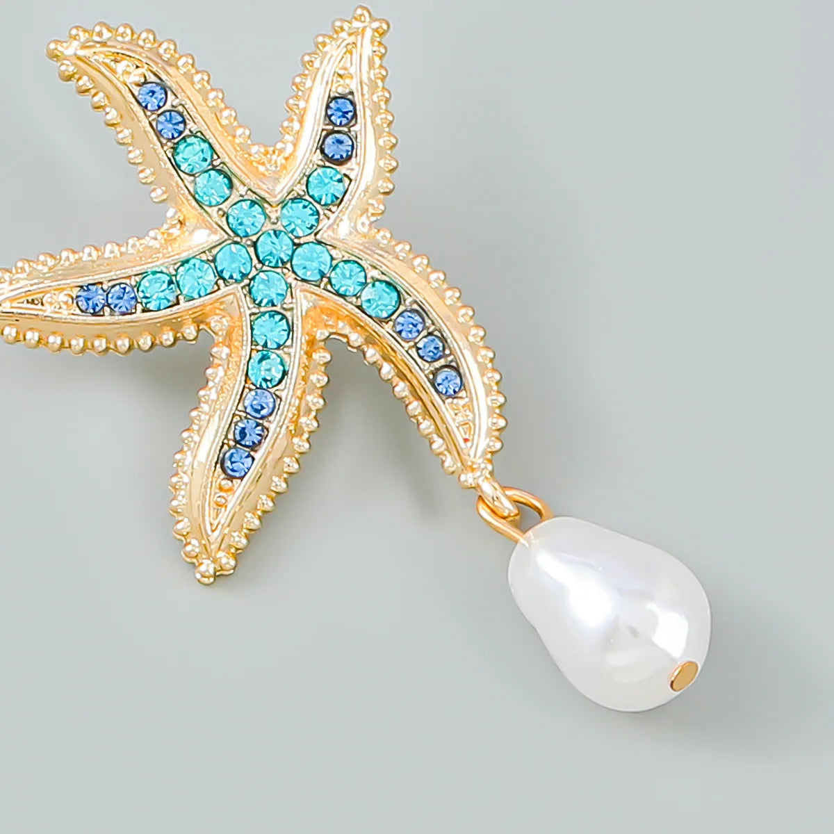 Rhinestone Starfish Earring - Akira