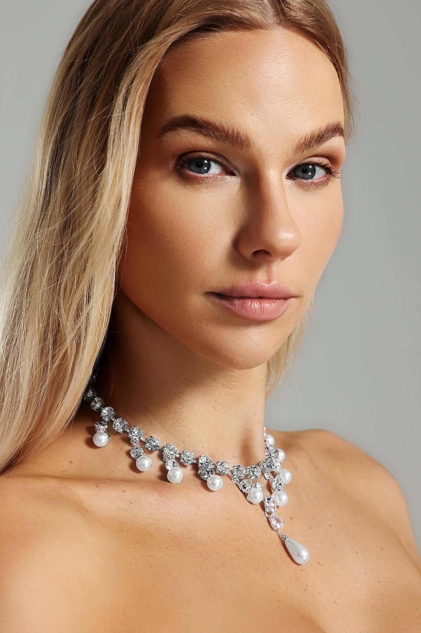 Pearl Tassel Choker - Glenda