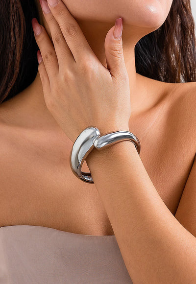 Thick Chunky Cuff Bracelet - Enola