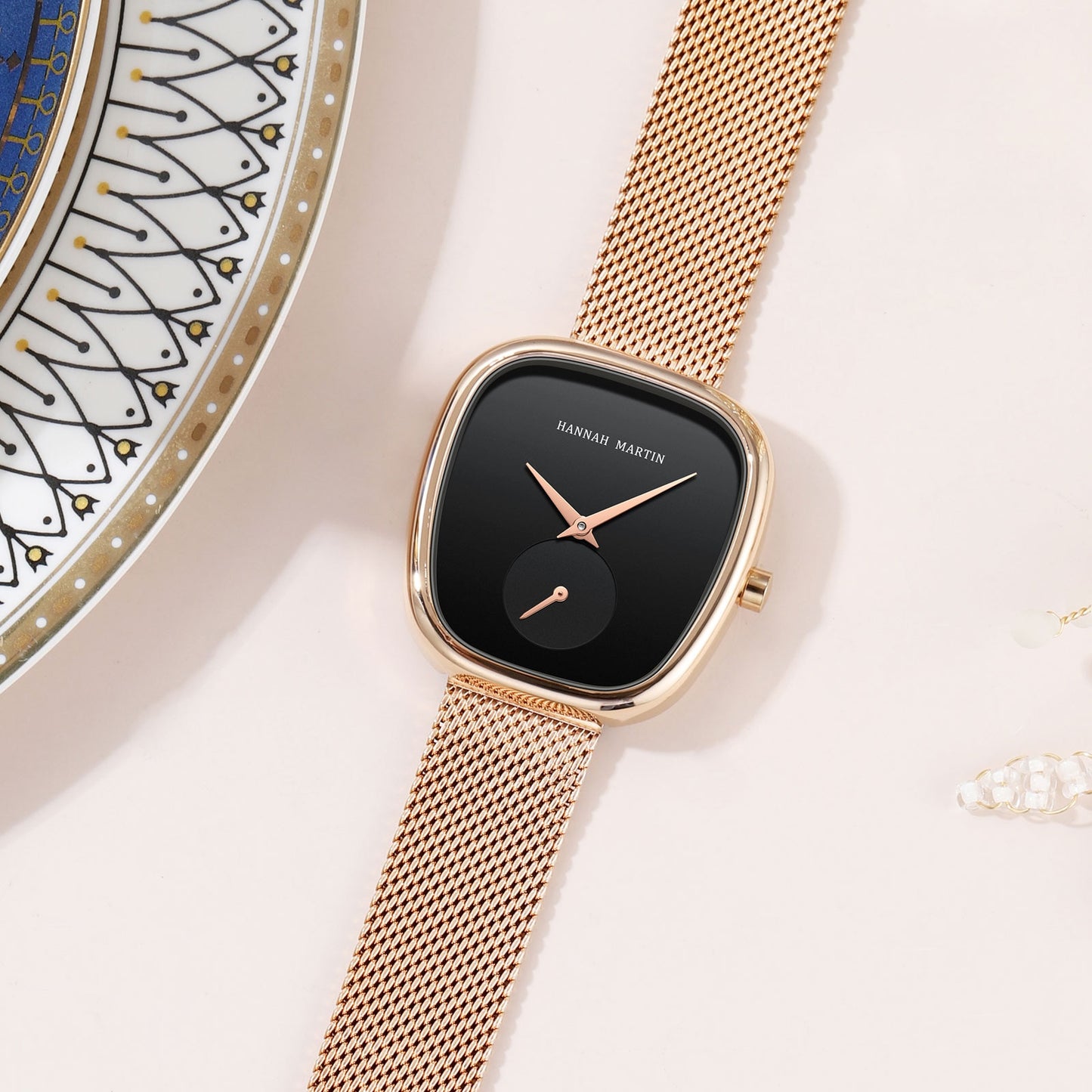 Reloj de diseño Tonneau - Elle