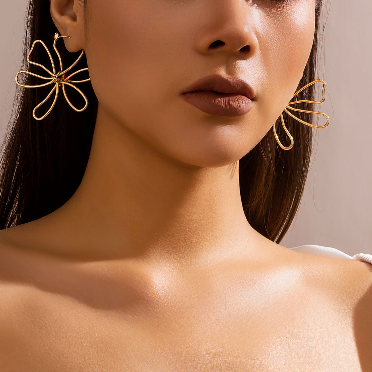 Metal Mordern Flower Earrings - Flore